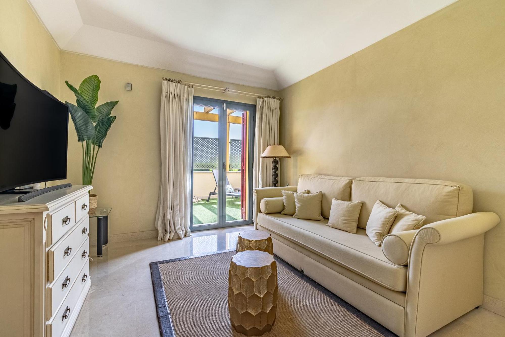 Polo Royale Waterfront Luxury - 3 Terraces And Pool Apartment Sotogrande